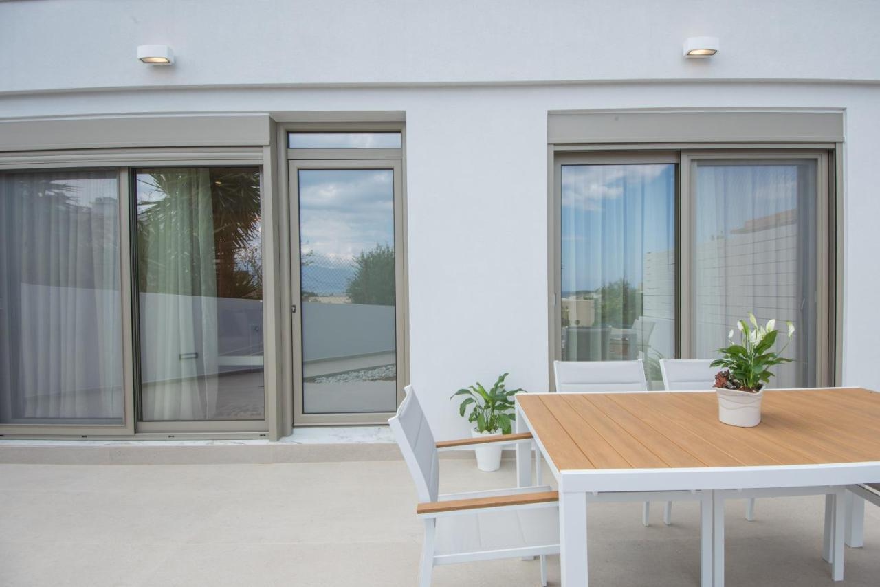 Lucy'S Apartment Agios Nikolaos  Exterior photo